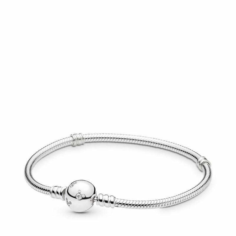 Pandora Disney Moments Sparkling Mickey Mouse & Snake Chain Bracelet Online NZ, Sterling Silver (736